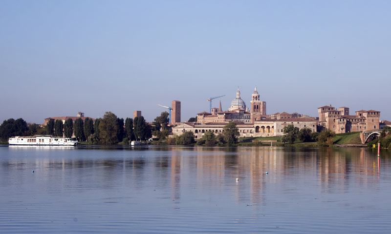 Da Venezia a Mantova, crociera fluviale di una settimana attraverso il Delta del Po